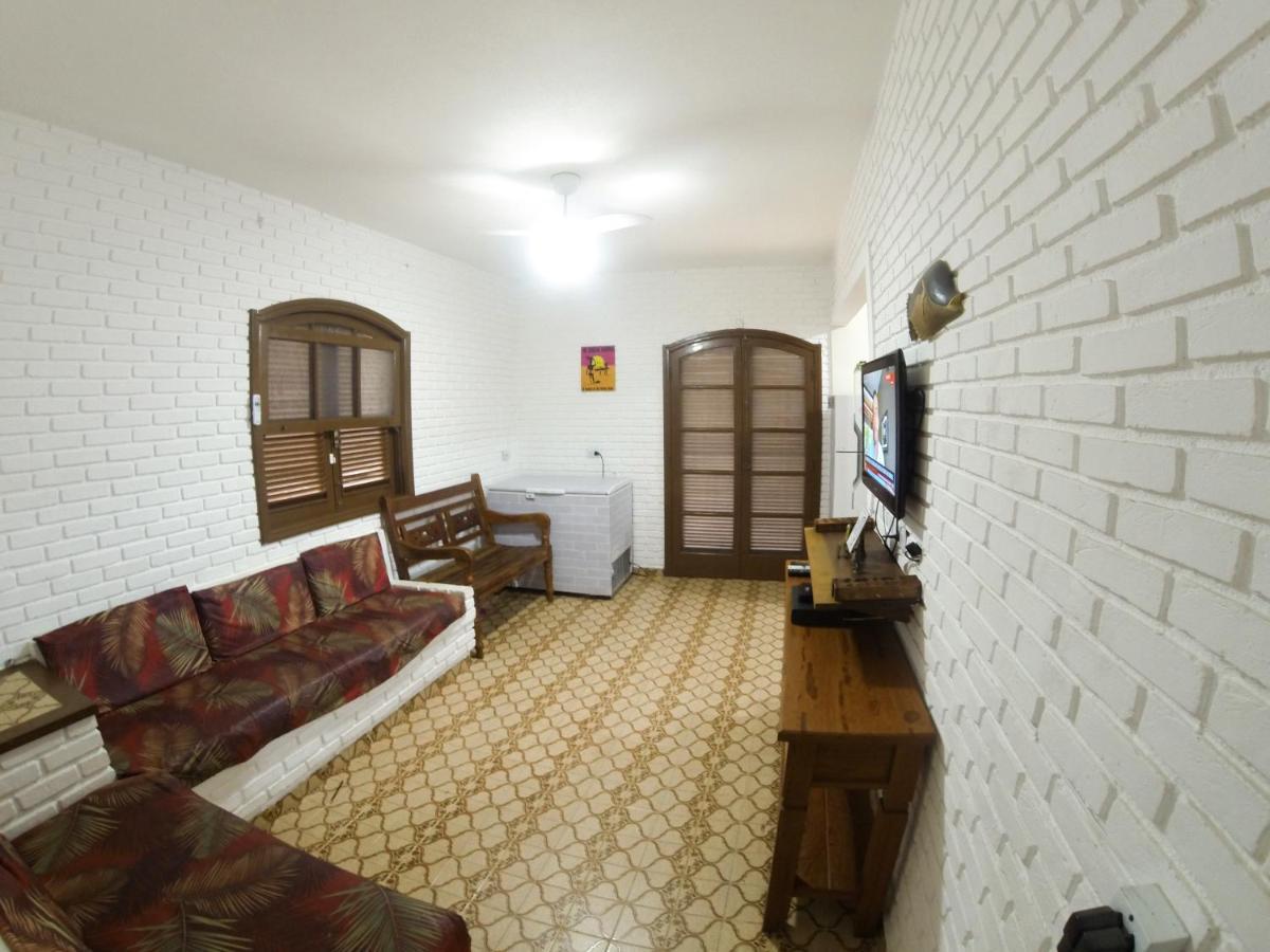 Casa Aconchegante A 200 Mts Da Praia Da Maranduba ウバトゥバ エクステリア 写真
