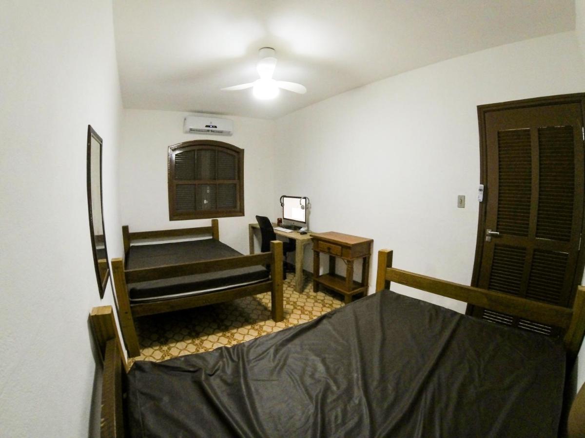 Casa Aconchegante A 200 Mts Da Praia Da Maranduba ウバトゥバ エクステリア 写真