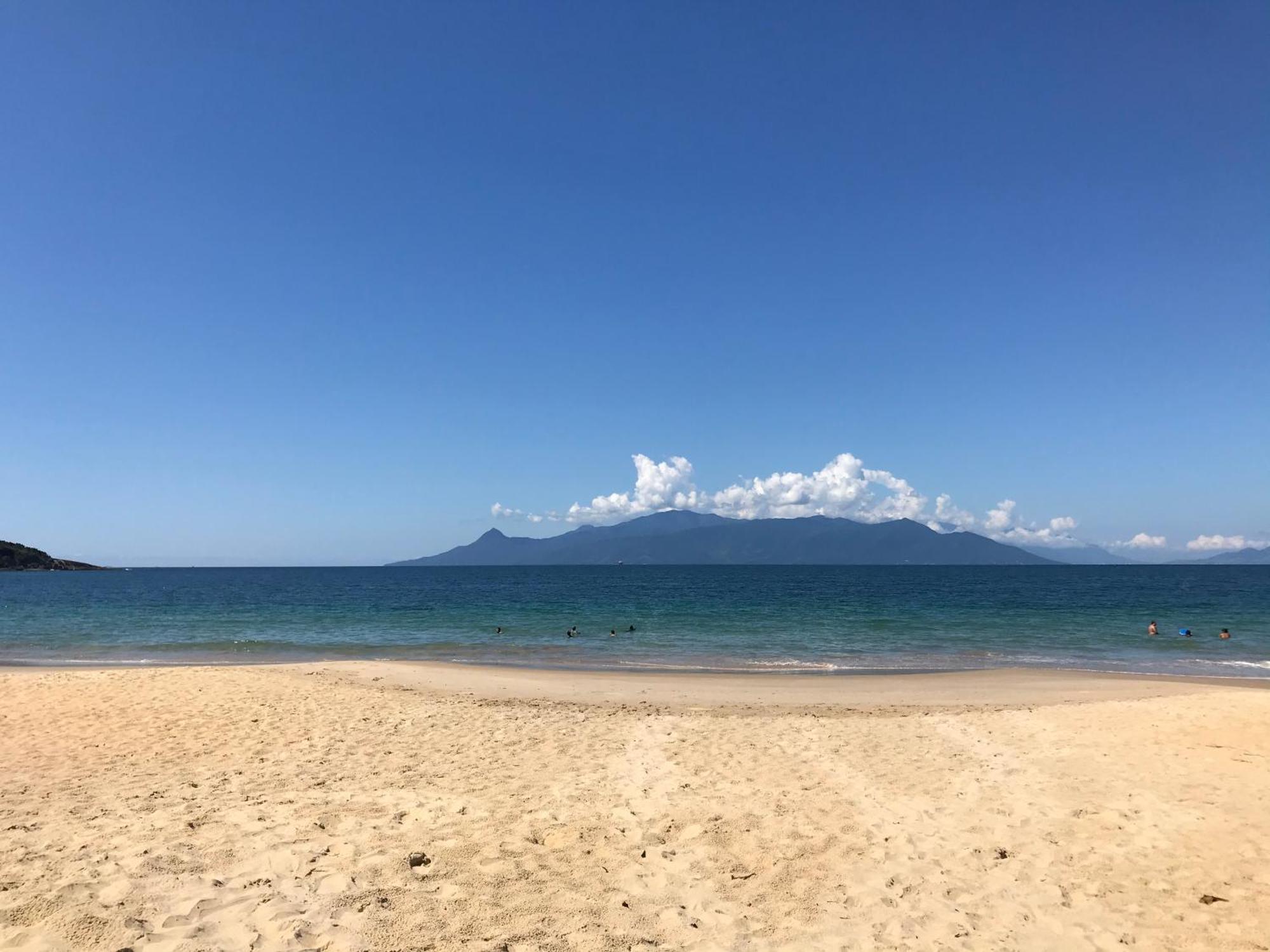 Casa Aconchegante A 200 Mts Da Praia Da Maranduba ウバトゥバ エクステリア 写真
